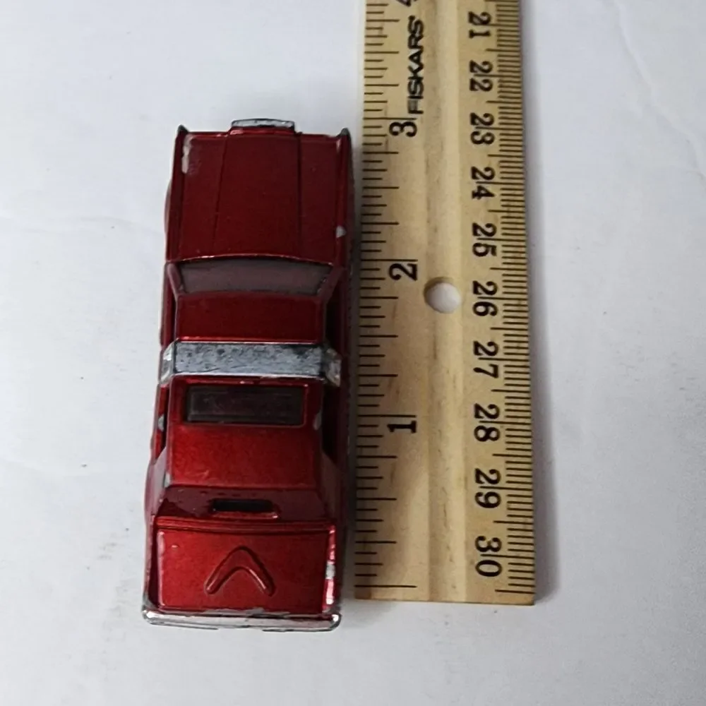 Vintage Matchbox Red Lincoln Town Car Toy Vehicle